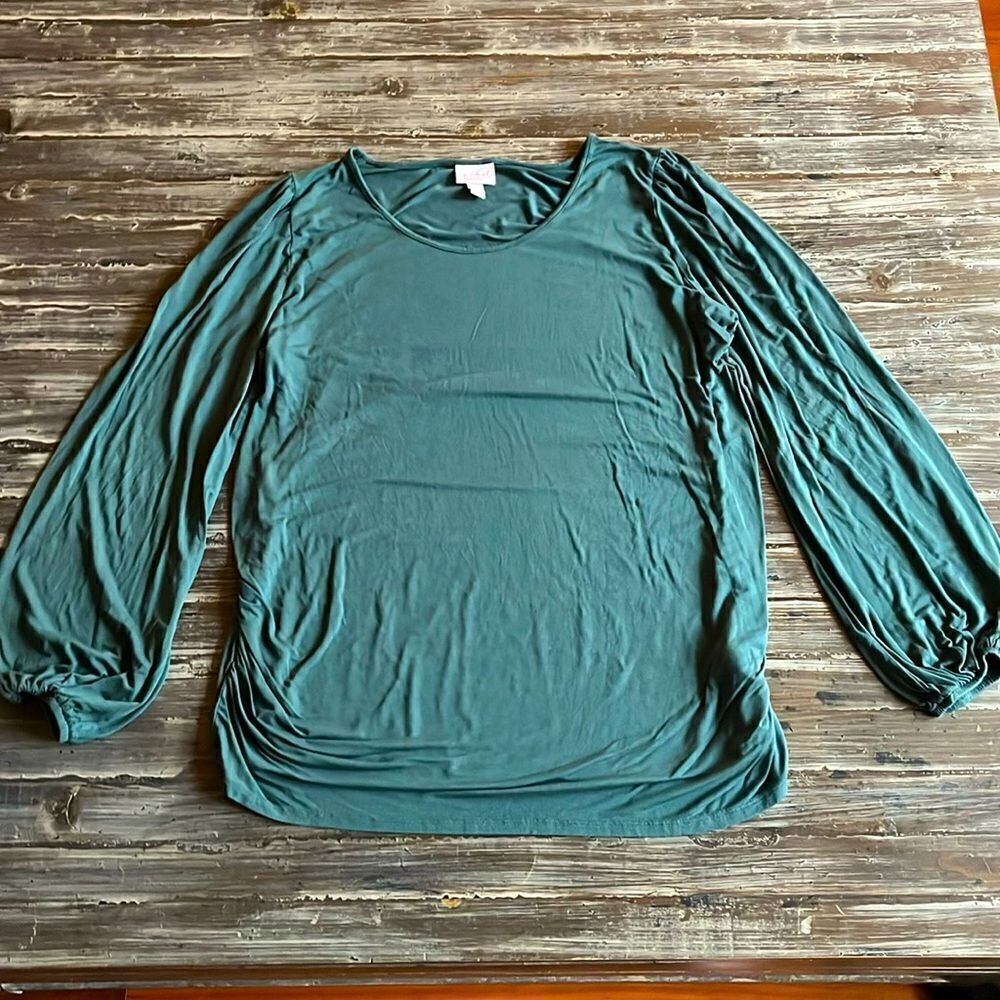 Emerald green rouched maternity top